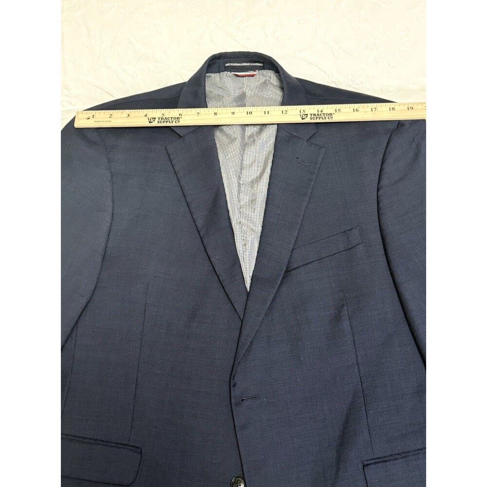 Tommy Hilfiger Navy Wool Blend Blazer 44R Stretch Suit Jacket Men EUC Preppy - Picture 5 of 16